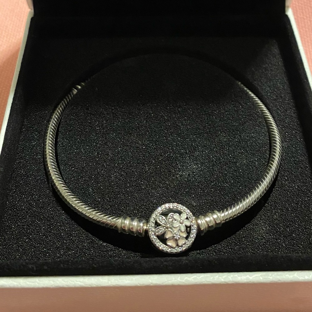 Charm Bead Bracelet with enamel floral clasp